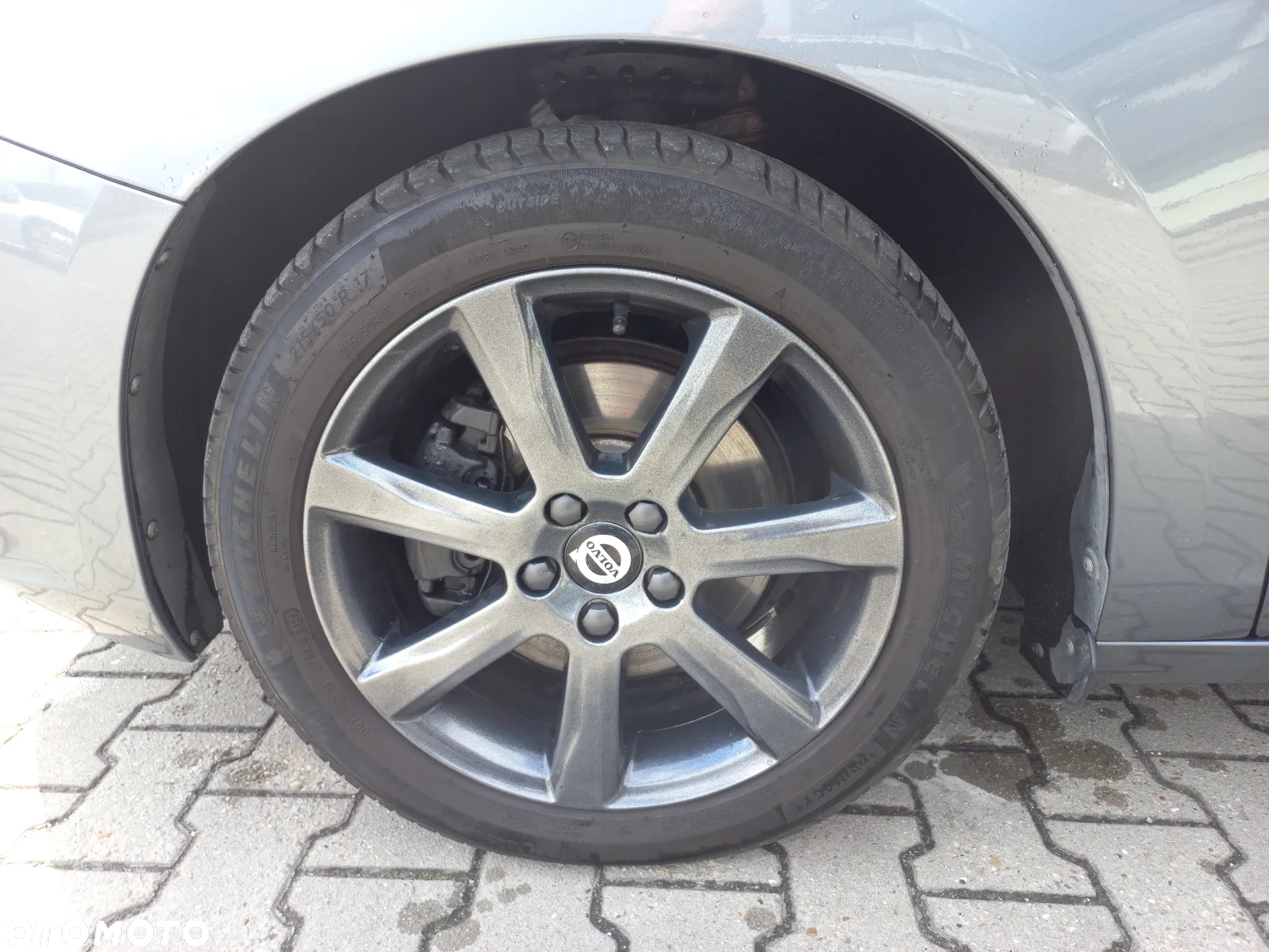 Volvo V60 D2 Drive-E R-Design Momentum - 9