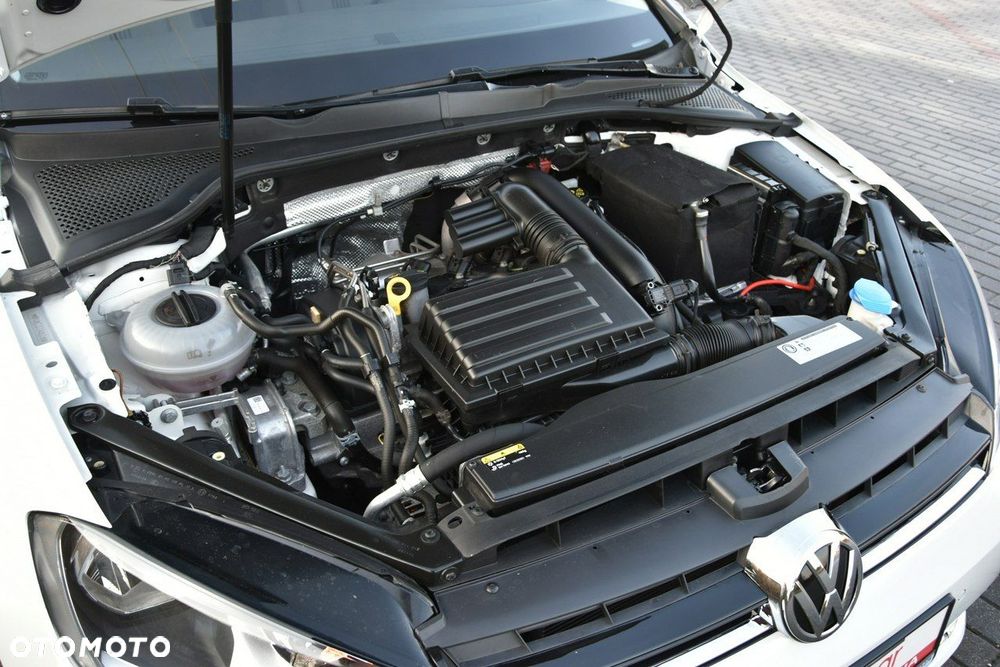 Volkswagen Golf 1.4 TSI BlueMotion Technology Allstar - 39