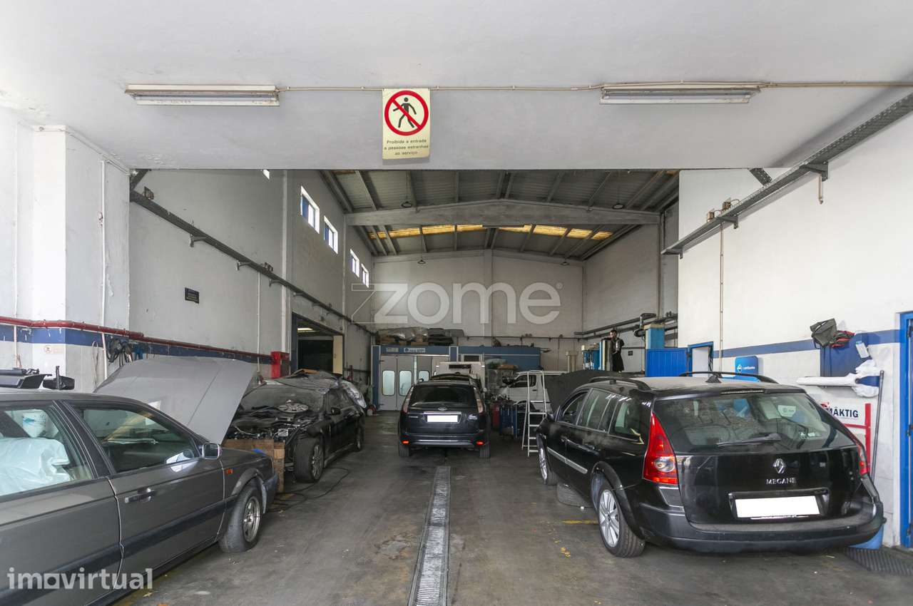 Oficina Automóvel Equipada e armazém para venda em Baguim do Monte - Grande imagem: 5/28
