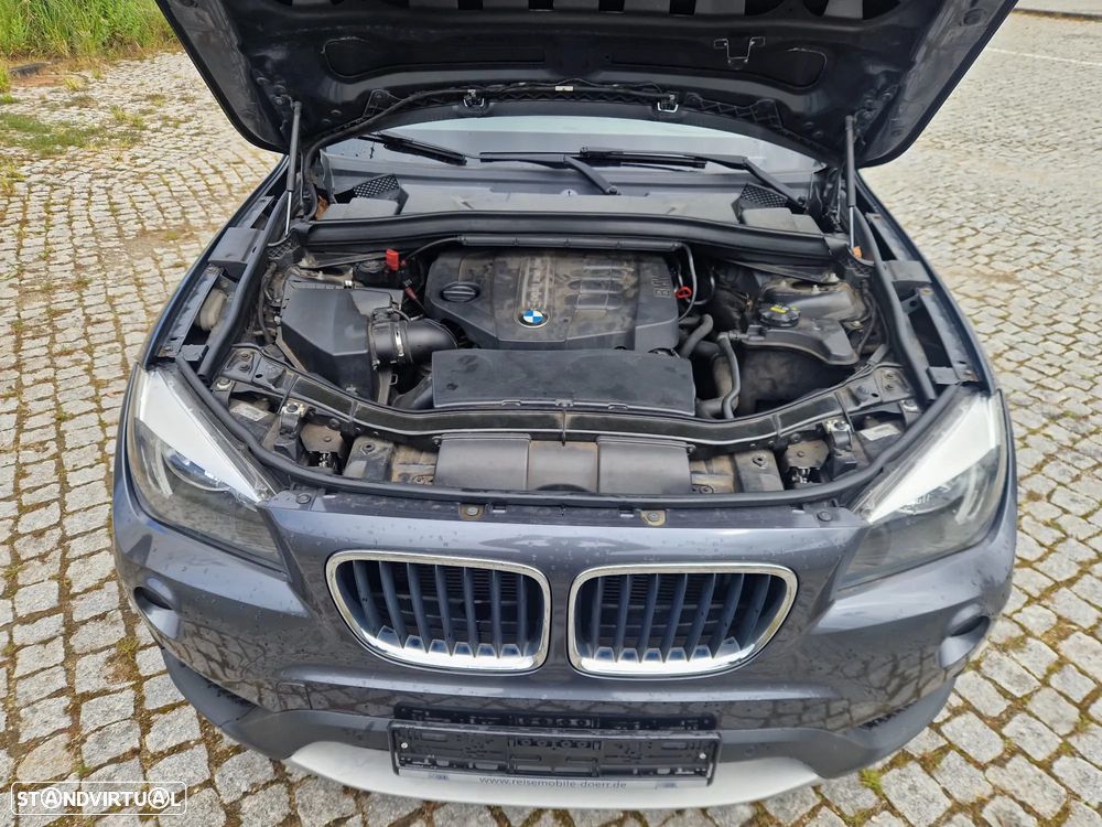BMW X1 18 d xDrive xLine - 9