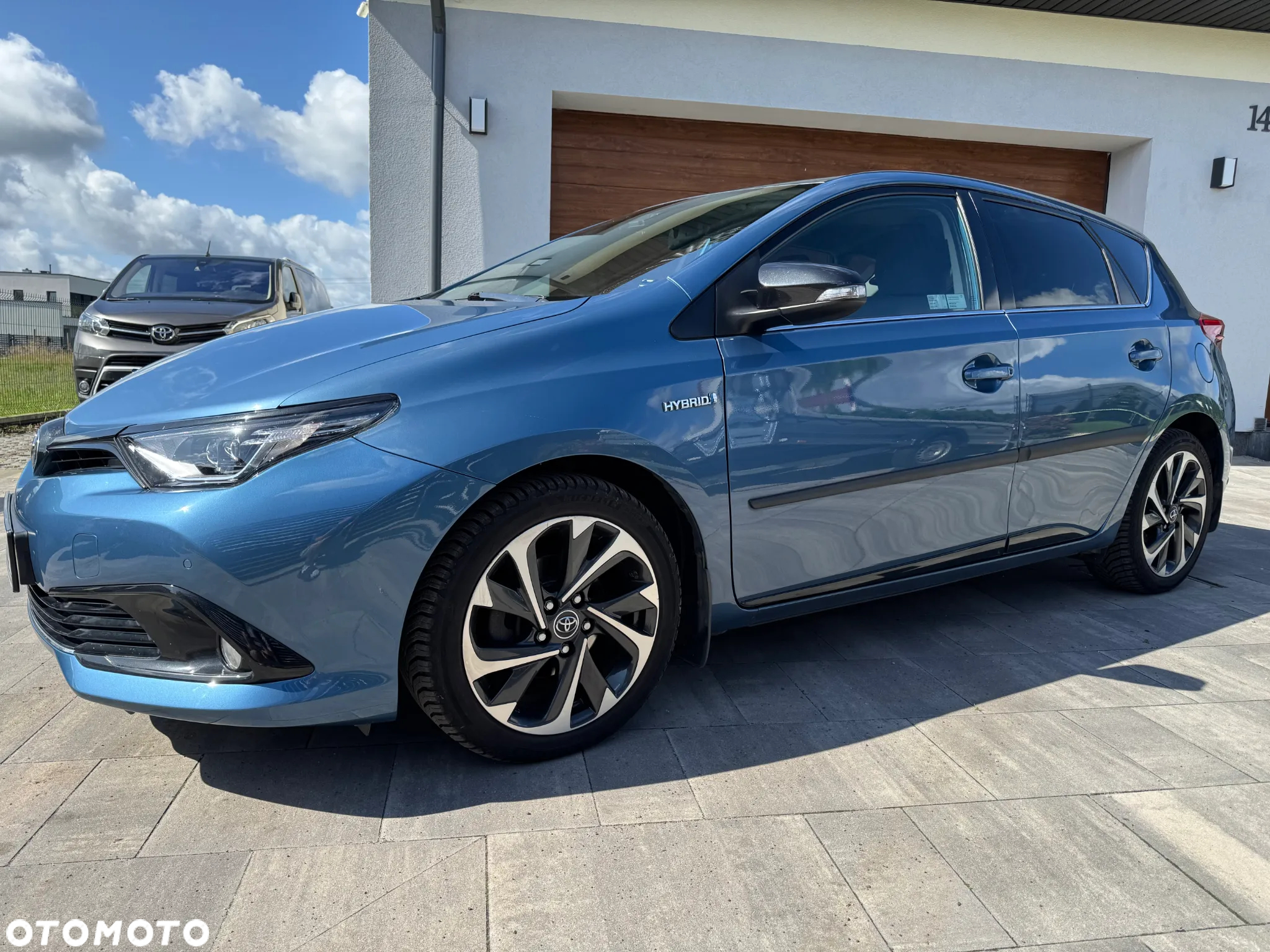 Toyota Auris 1.8 HSD Luna - 4