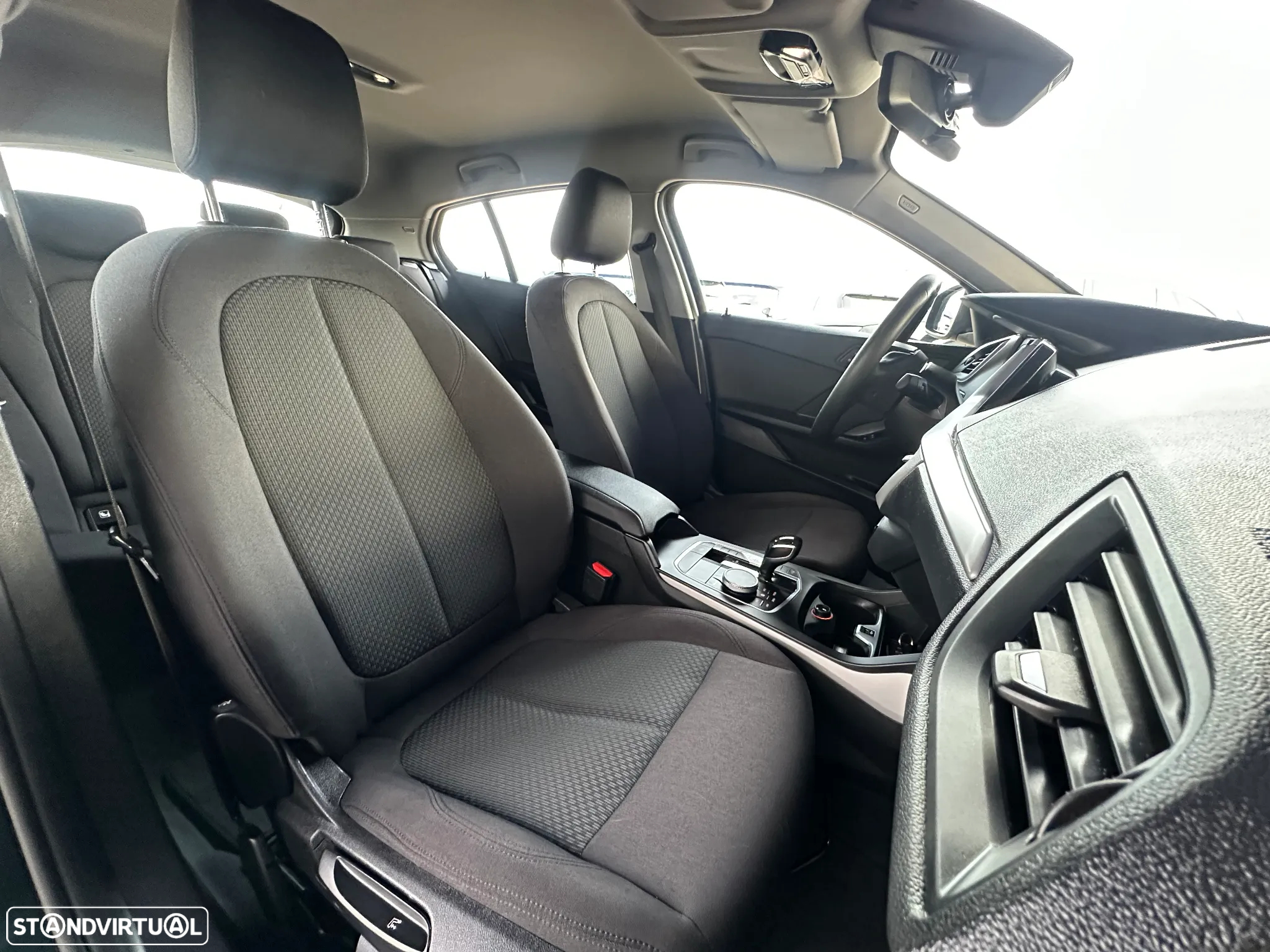 BMW 118 i Corporate Edition Auto - 3