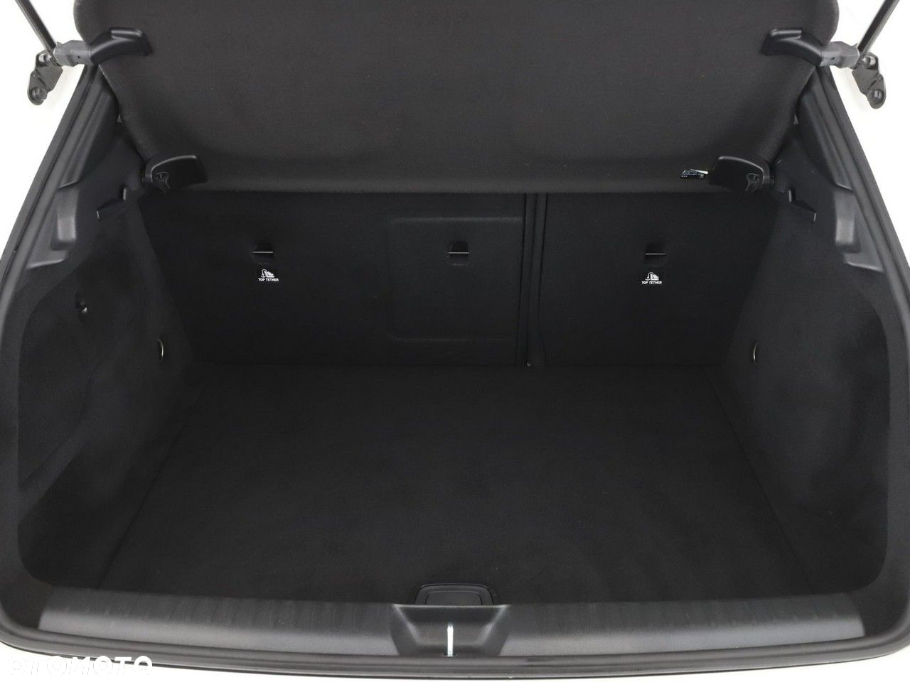 Mercedes-Benz GLA 180 7G-DCT UrbanStyle Edition - 20