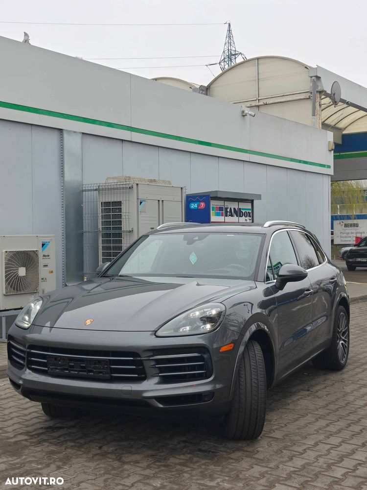 Porsche Cayenne - 3