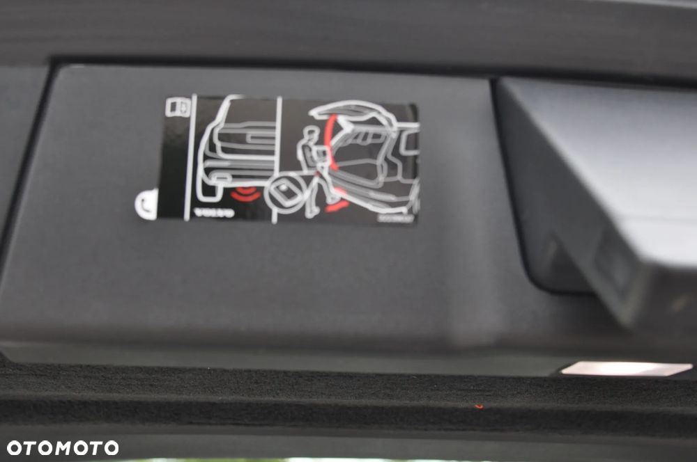 Volvo V90 T4 Inscription - 11