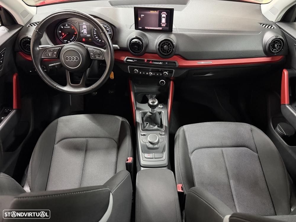 Audi Q2 30 TDI Sport - 21
