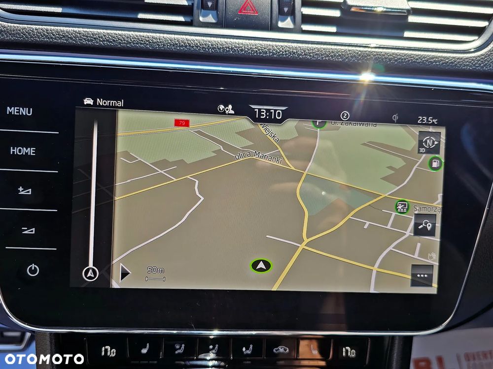 Skoda Superb 2.0 TDI DSG Sportline - 28