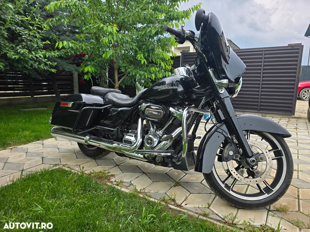 Harley-Davidson Street Glide Special - 8