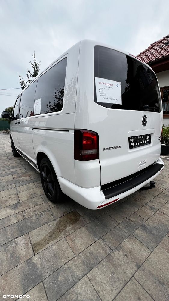 Volkswagen Multivan - 2