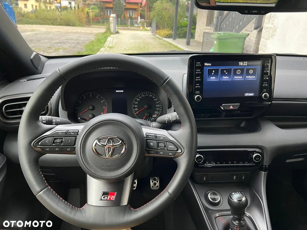 Toyota Yaris GR 1.6 Dynamic - 10