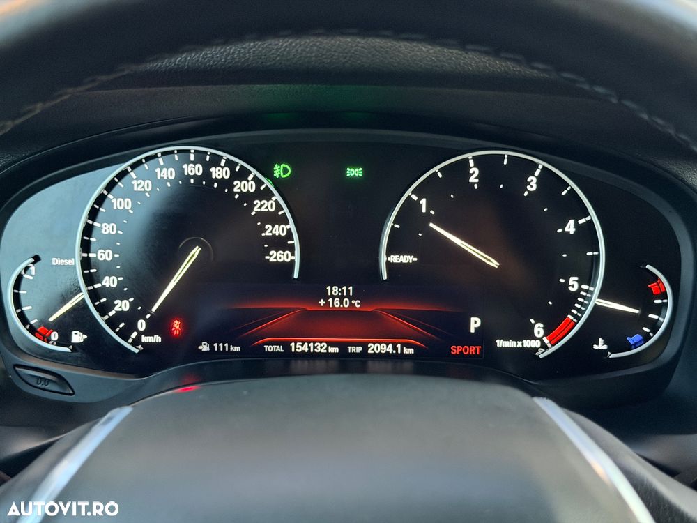 BMW X3 xDrive20d AT xLine - 34