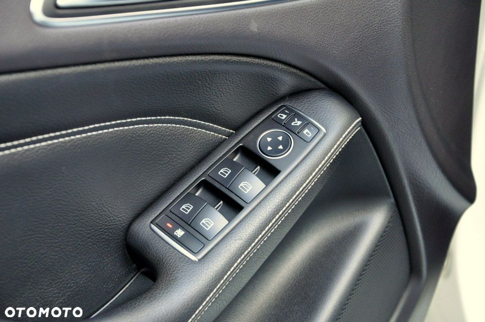 Mercedes-Benz Klasa B - 36