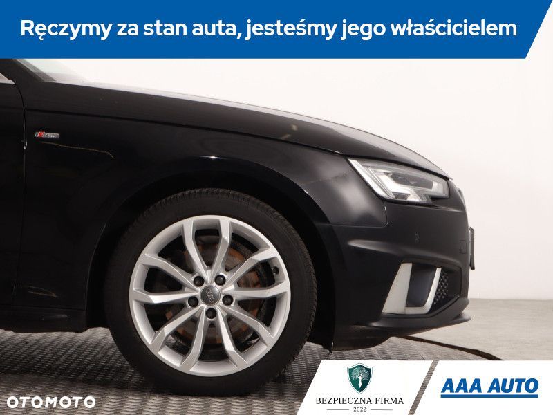 Audi A4 Limousine - 17