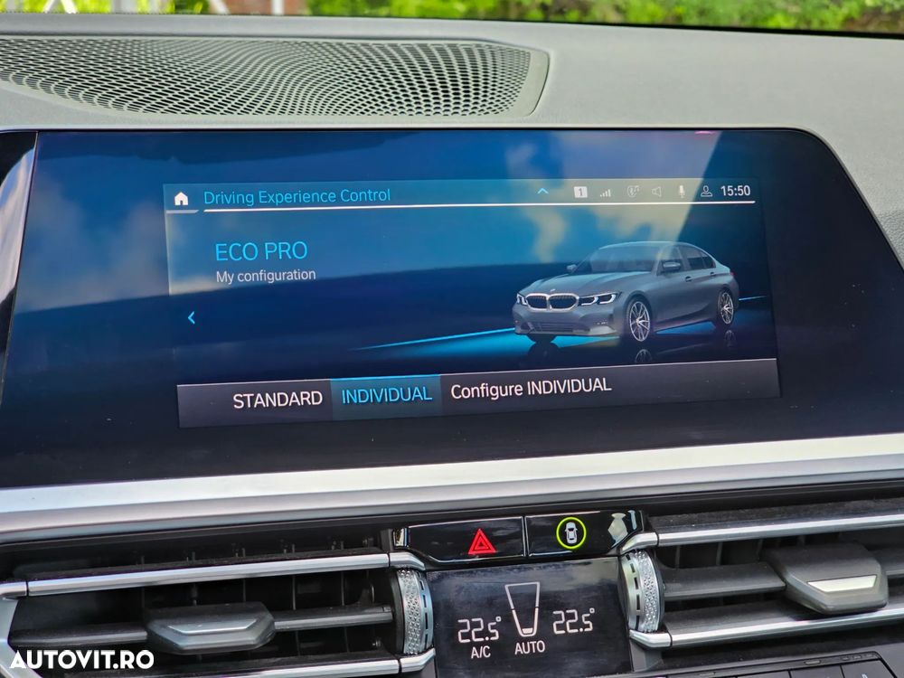 BMW Seria 3 330i Aut. Sport Line - 14