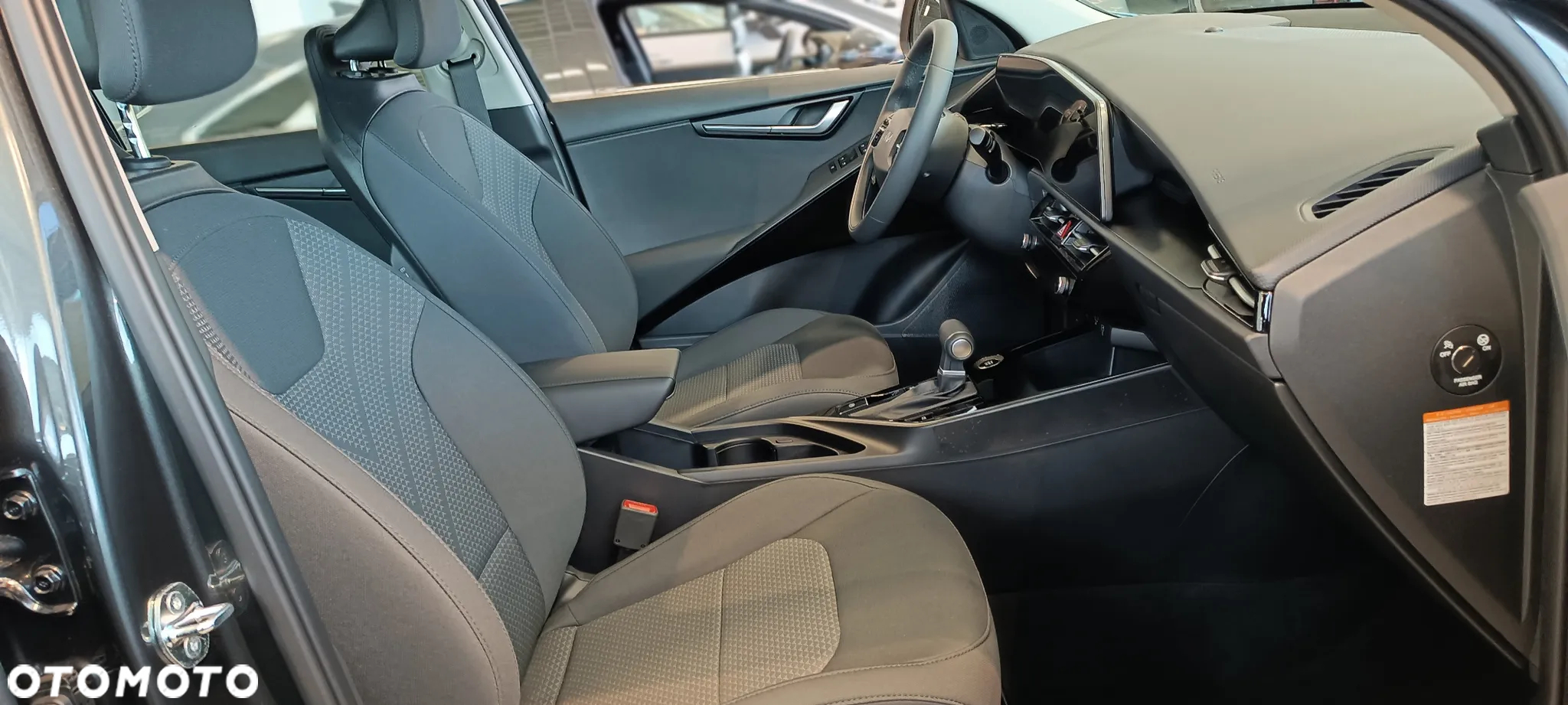 Kia Niro 1.6 GDI Hybrid M - 12