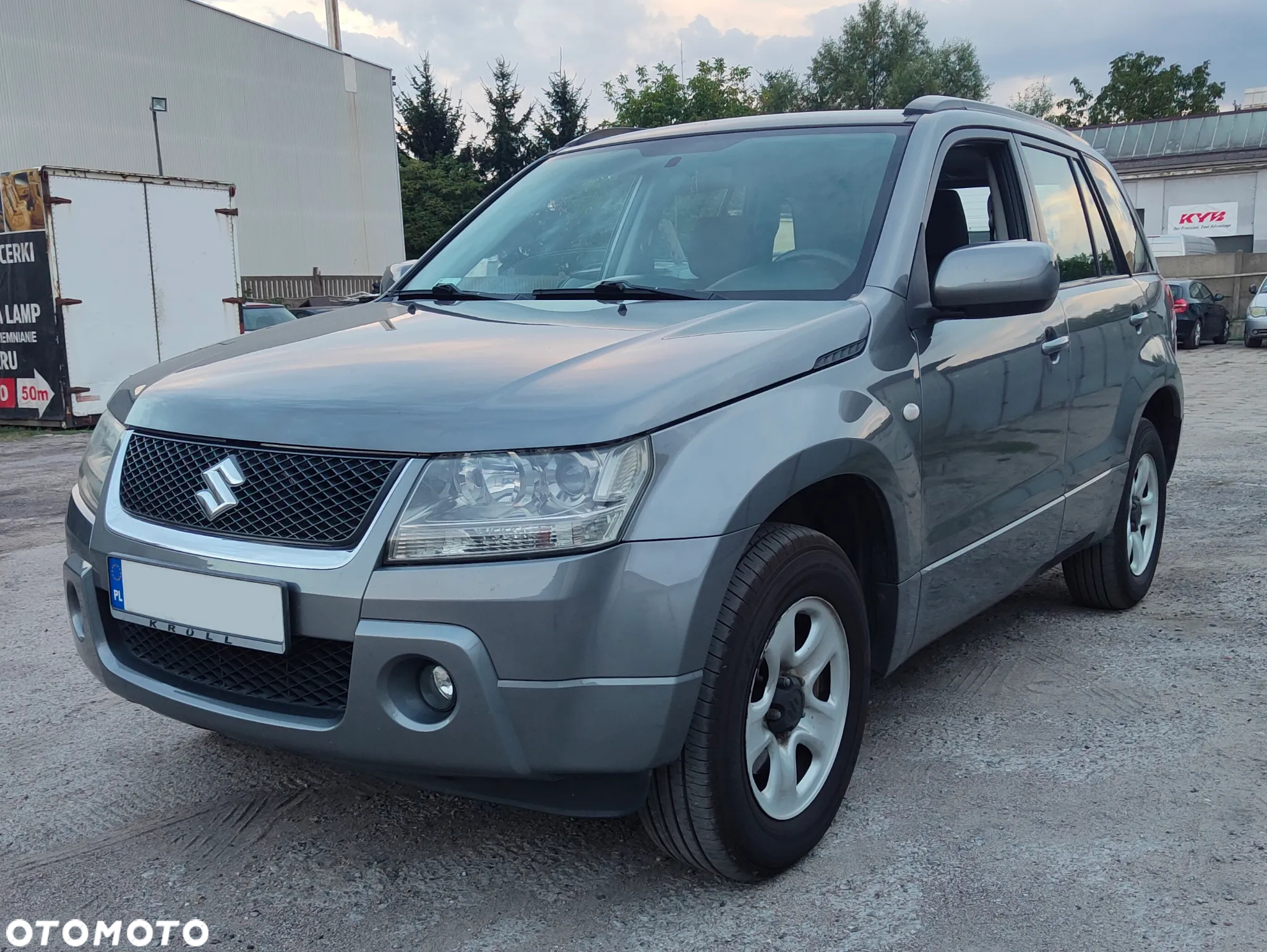 Suzuki Grand Vitara 2.0 - 5