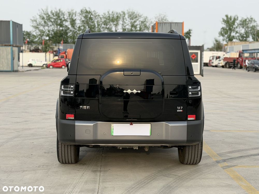 BYD Leopard 7 - 5