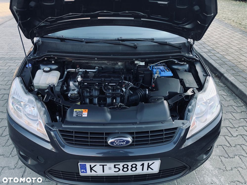 Ford Focus 1.6 Ghia - 15