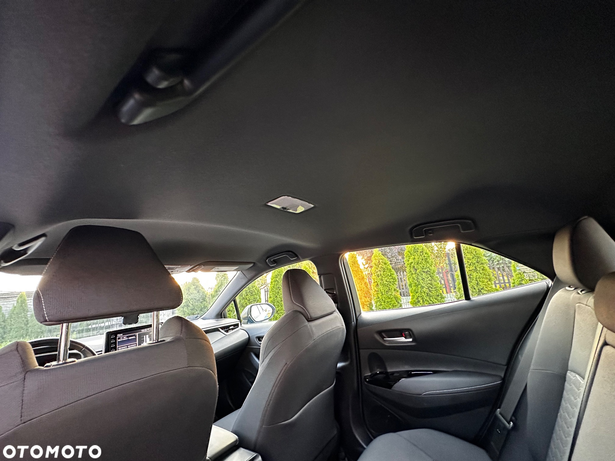 Toyota Corolla - 23