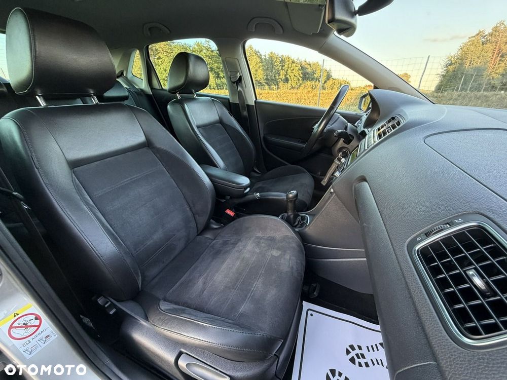 Volkswagen Polo Cross - 10