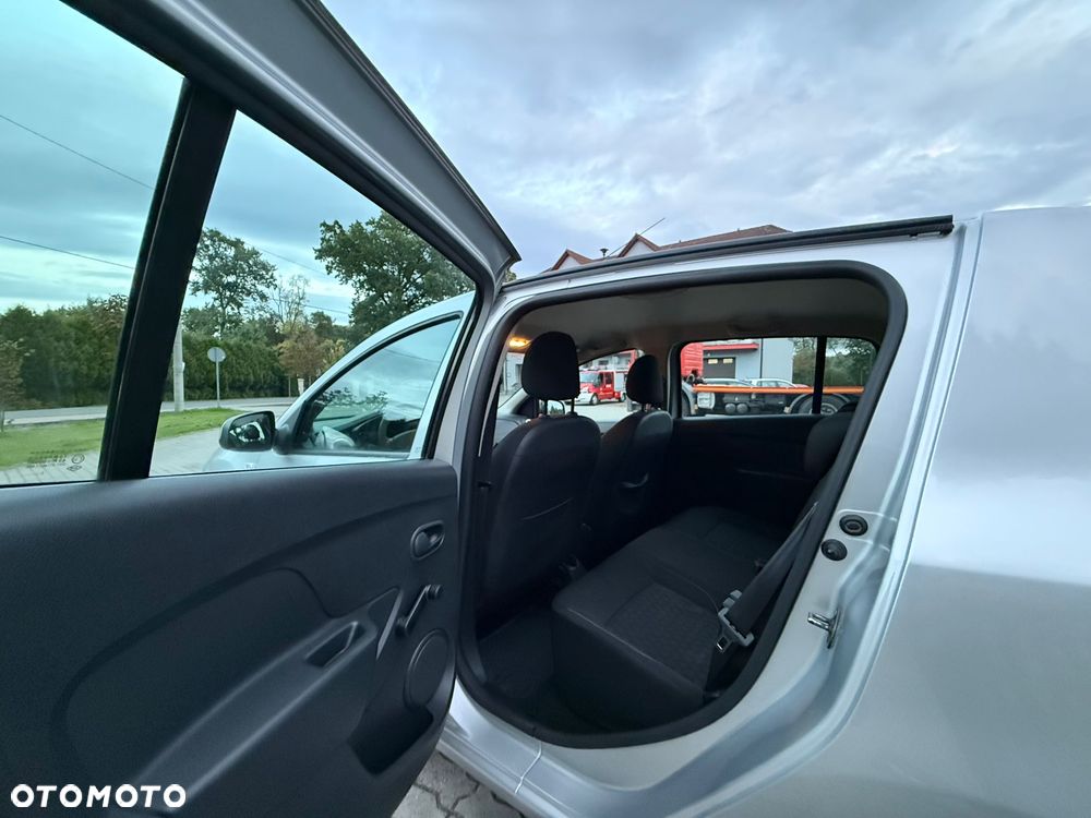 Dacia Sandero 1.5 dCi Laureate - 14