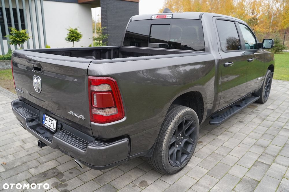 RAM 1500 Crew Cab Laramie - 18