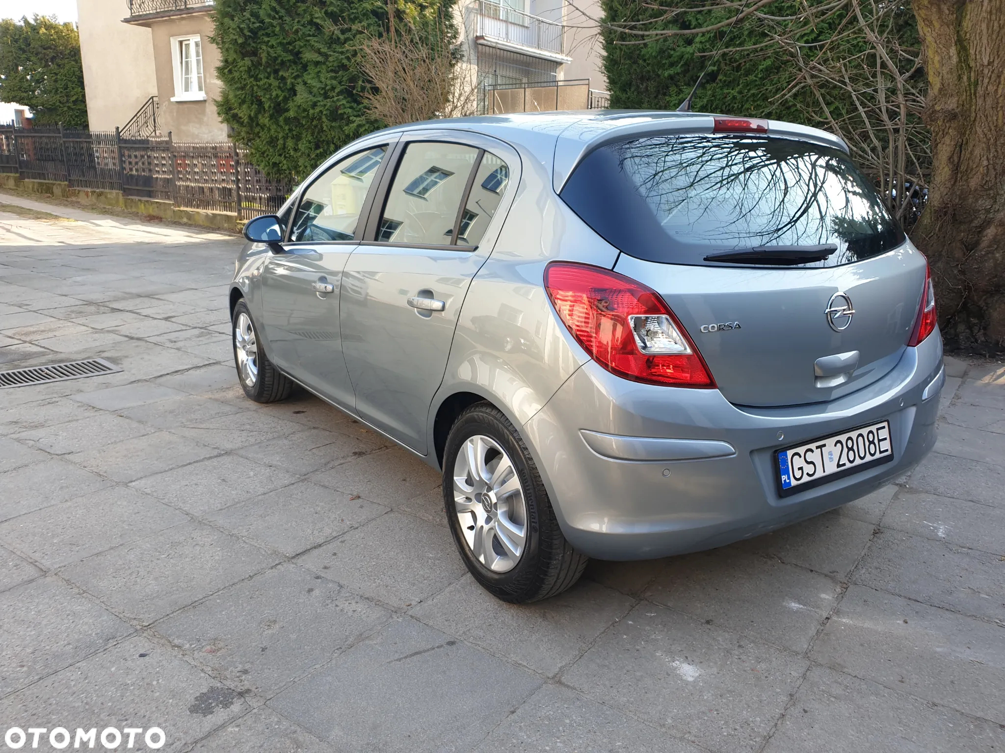 Opel Corsa 1.4 16V Energy - 4