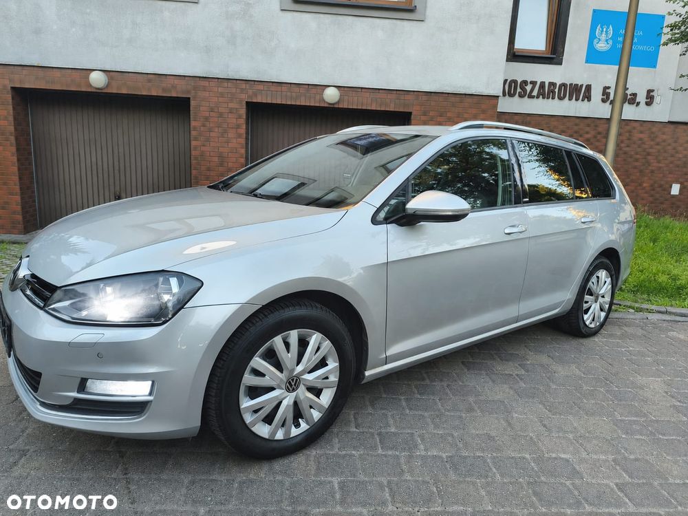 Volkswagen Golf 1.6 TDI BlueMotion Technology Allstar - 4