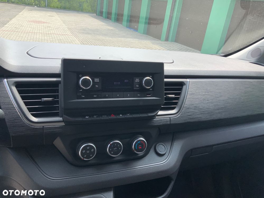 Renault Trafic - 6
