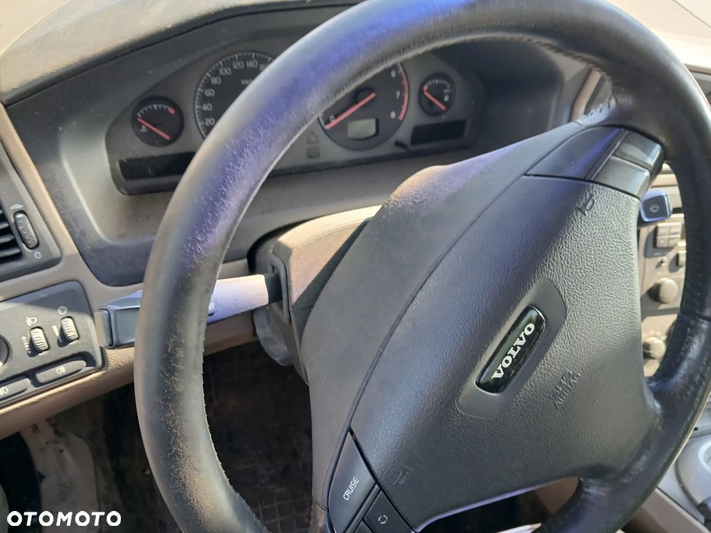 volvo S60 I 019.00 jasne skóry fotel fotele kanapa deska kokpit podsufitka boczek boczki klamka - 4