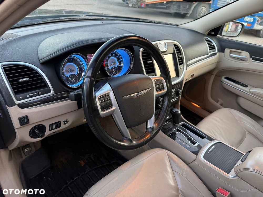 Chrysler 300 - 6