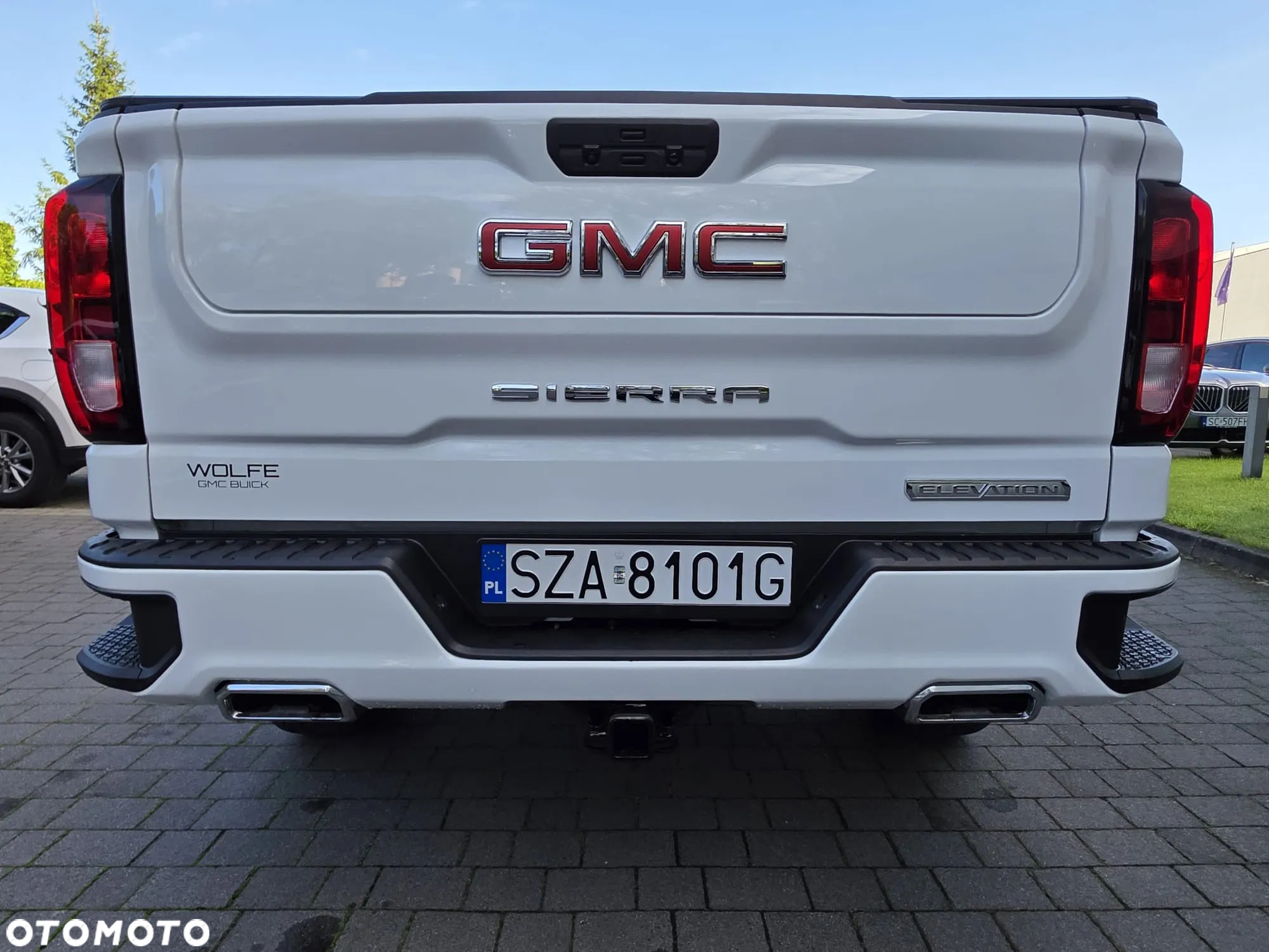 GMC Sierra - 22