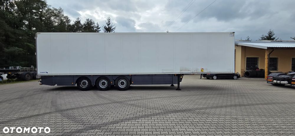 Schmitz Cargobull SKO 24 - 7