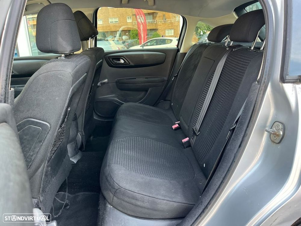 Citroën C4 1.6 HDi VTR Pack - 13