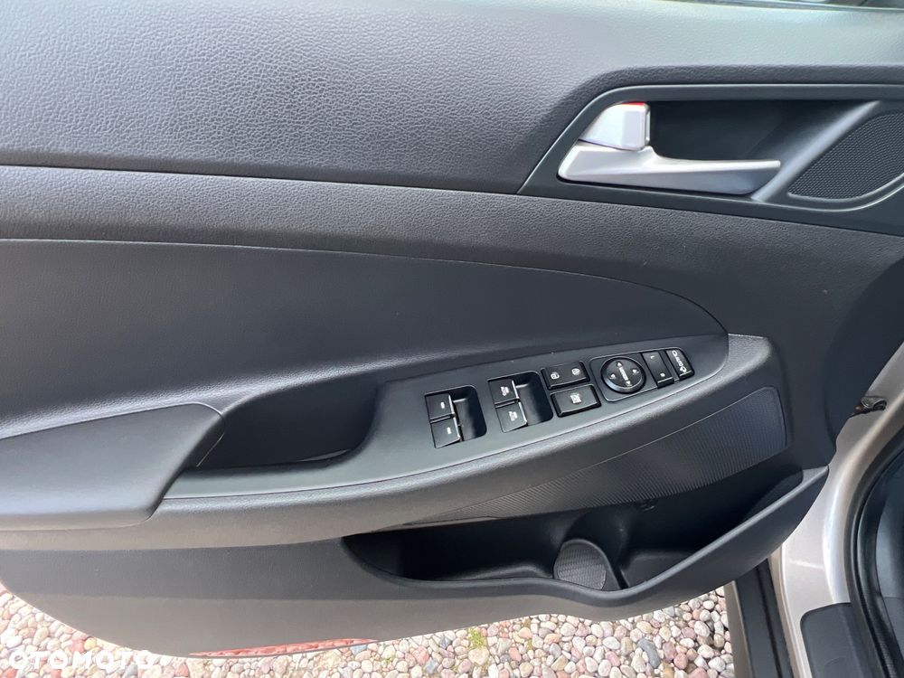 Hyundai Tucson 1.6 GDi 2WD Premium - 26