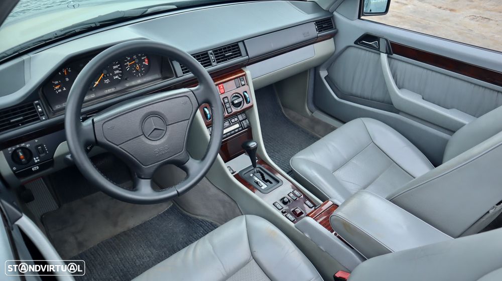 Mercedes-Benz E 220 - 37