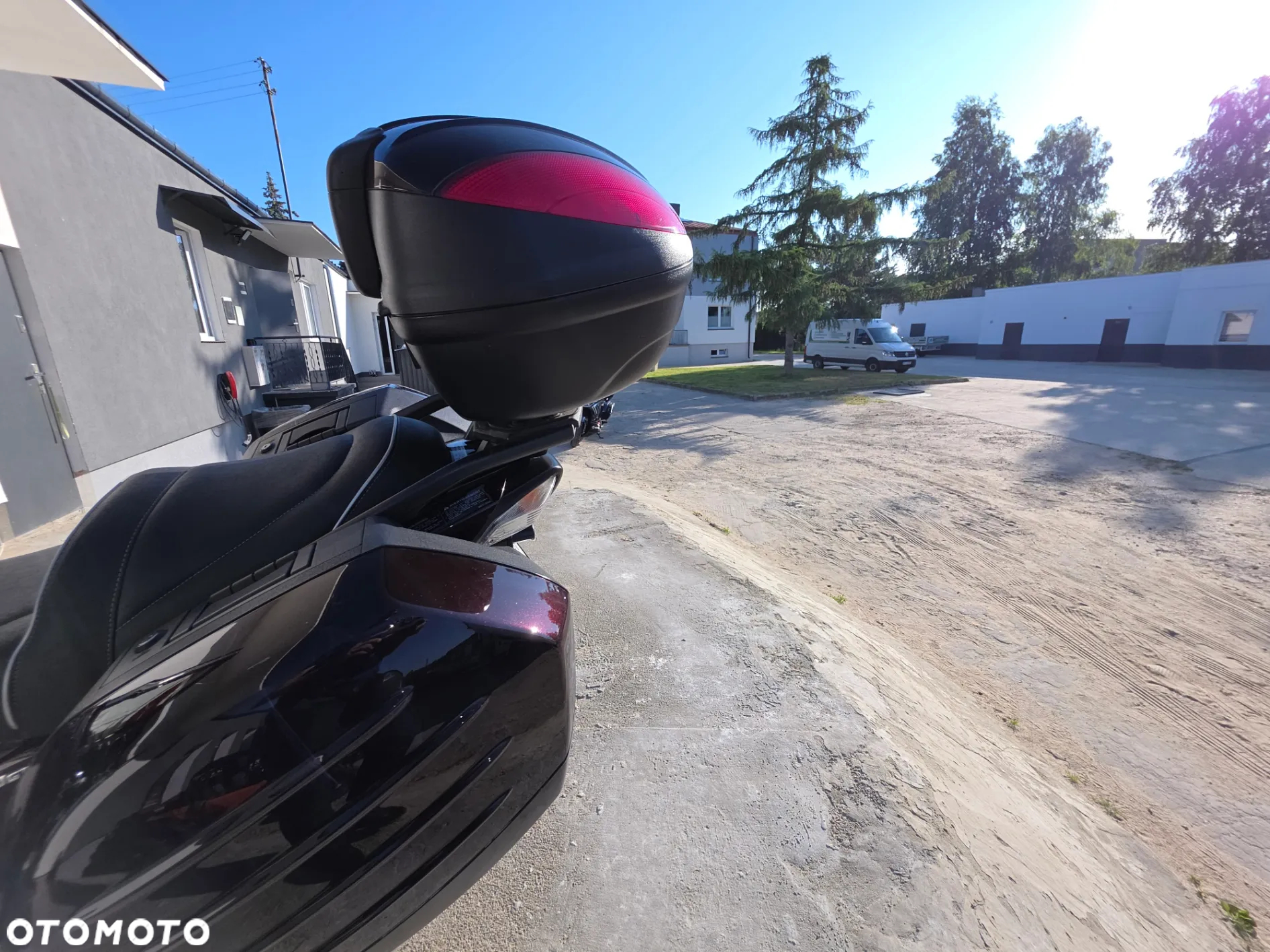Kawasaki GTR - 17
