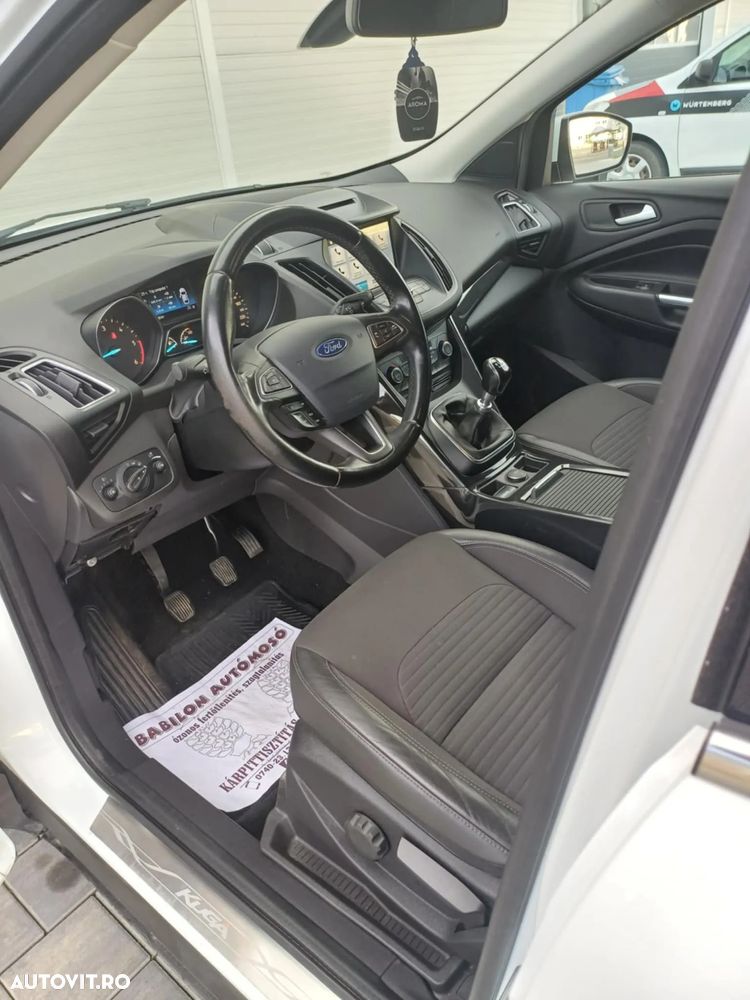 Ford Kuga 2.0 TDCi 4x4 Titanium - 6