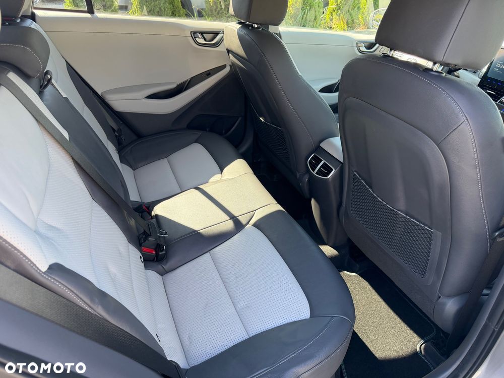 Hyundai IONIQ 1.6 GDI Premium - 13