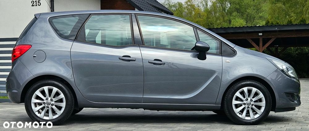 Opel Meriva 1.4 T Design Edition S&S - 13