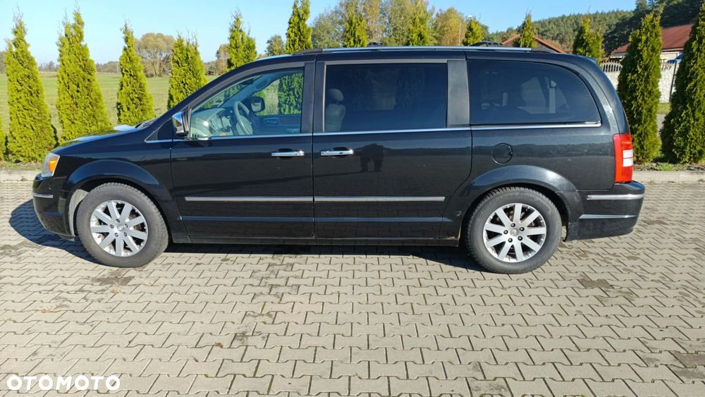Chrysler Grand Voyager - 1