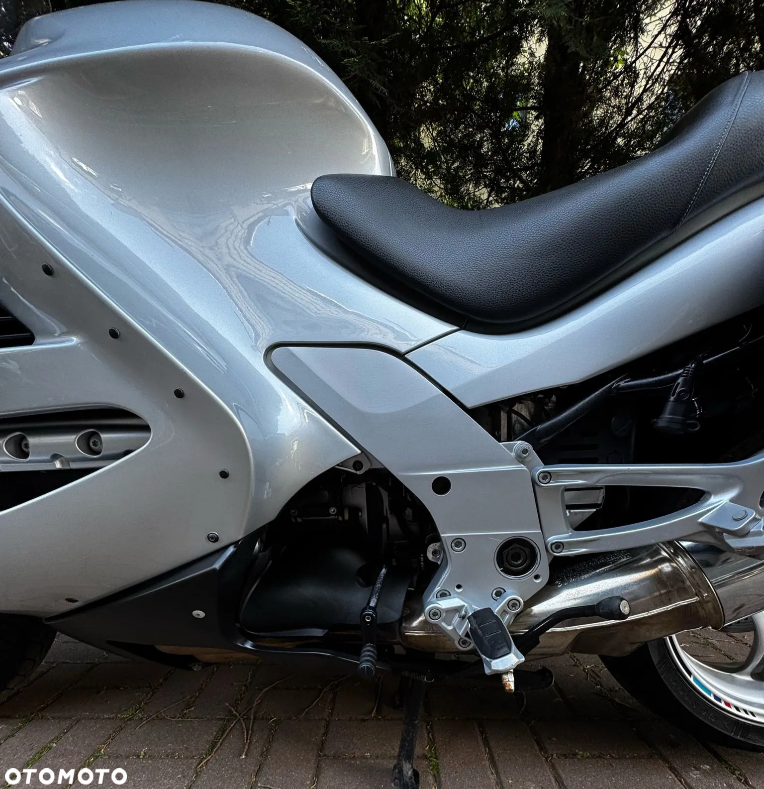 BMW K - 9