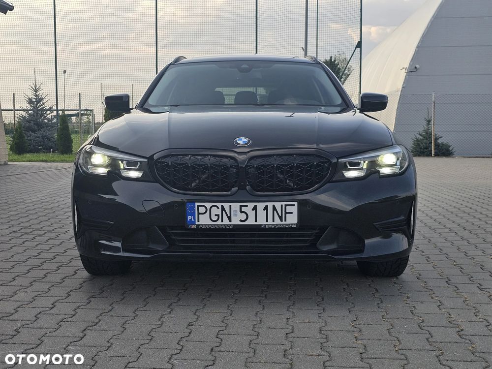 BMW Seria 3 318d Sport Line - 6