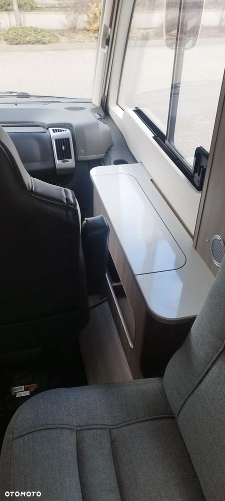 KABE Travel Master i740 - 8