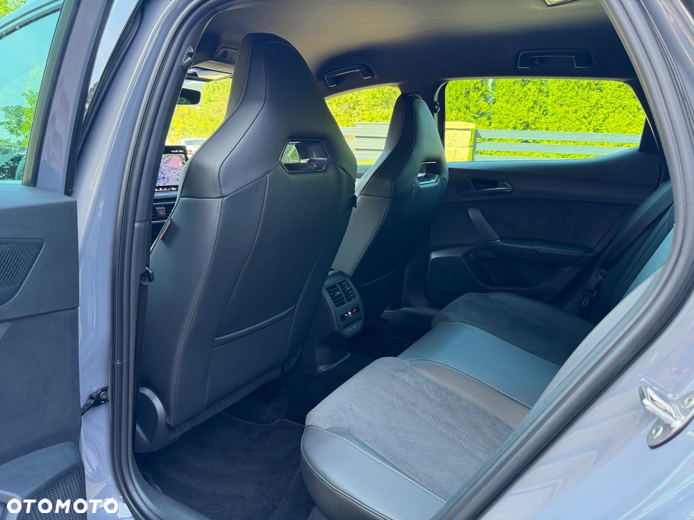 Cupra Leon 1.5 eTSI mHEV DSG - 17