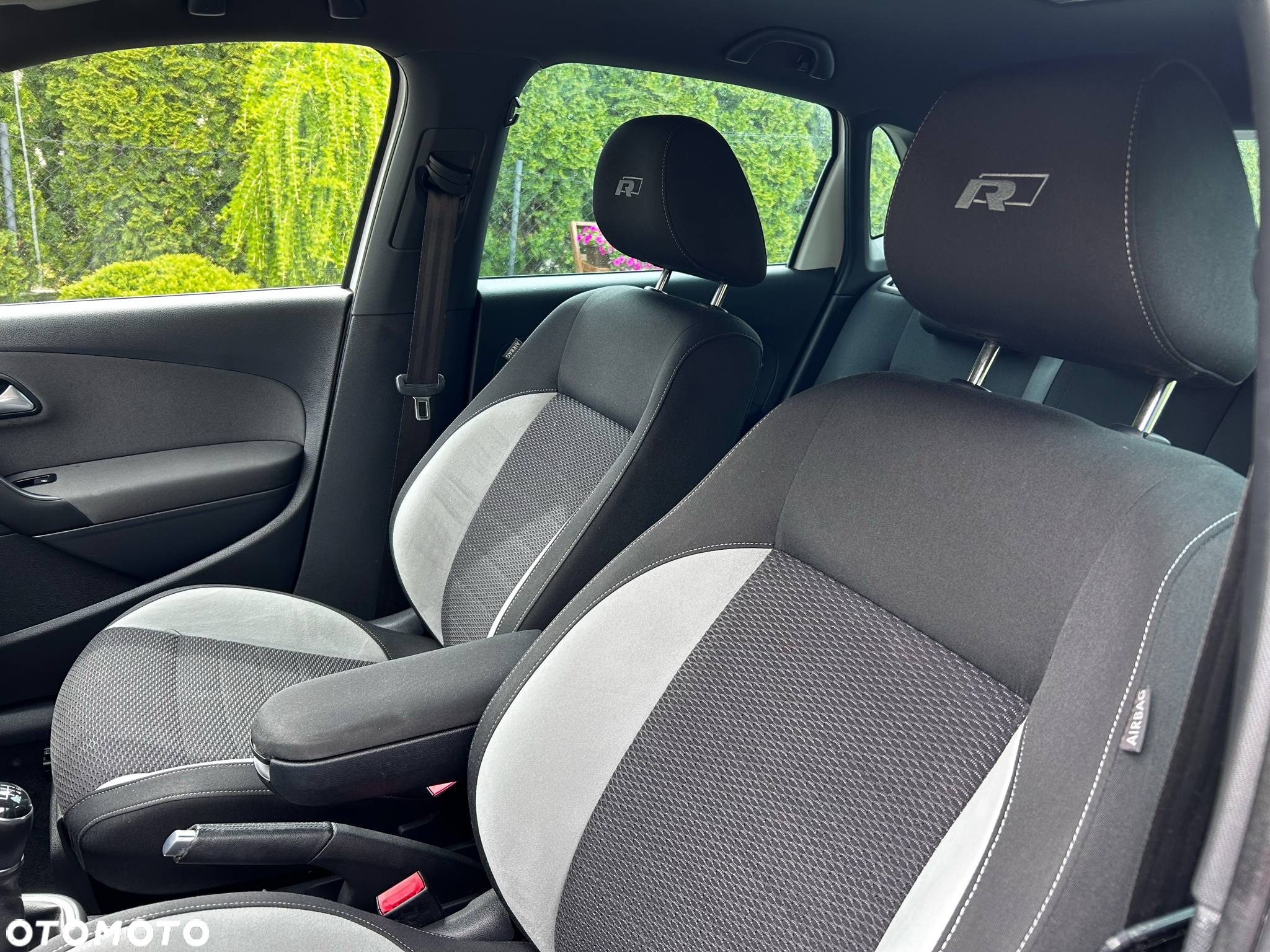 Volkswagen Polo - 13