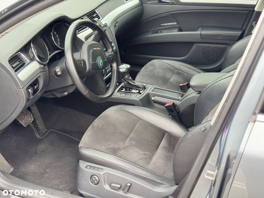 Skoda Superb 2.0 TSI DSG Exclusive - 13