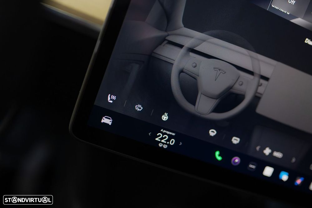 Tesla Model Y RWD - 25