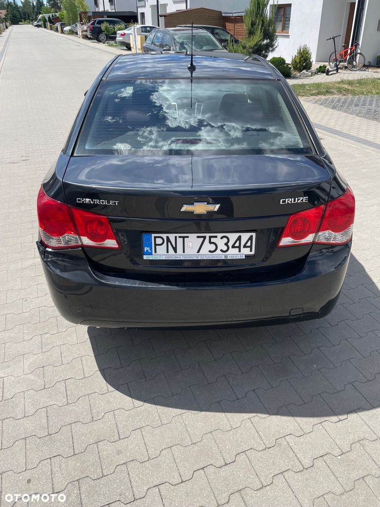 Chevrolet Cruze 1.8 LTZ - 11