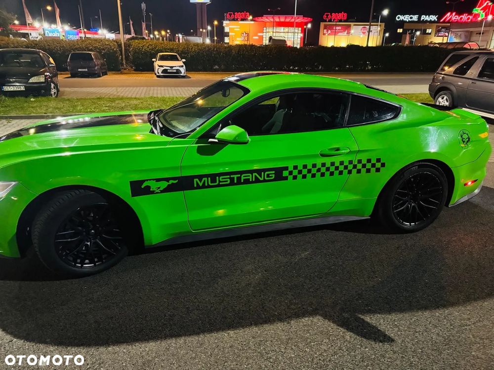 Ford Mustang 2.3 EcoBoost - 10